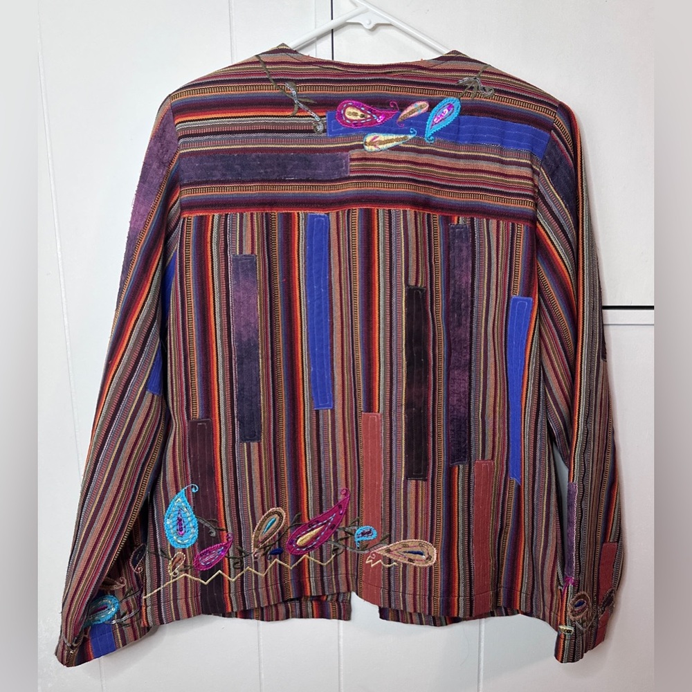 Vibrant Silk Patchwork Women's Blazer with Embroidery - Picture 6 of 6
